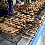 เจษฎากล้วยปิ้ง สาขาสาธรซอย8
