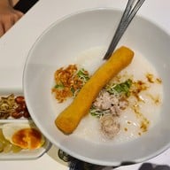 Starz Diner - The Great Charcoal BBQ Buffet. Hard Rock Hotel Pattaya