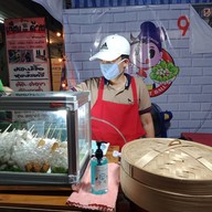 99Meatball ยำลูกชิ้นนึ่งสมุนไพร แซ่บซี๊ดซ๊าด