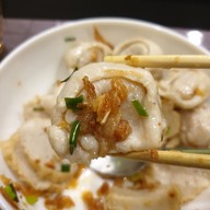 เมนูของร้าน จิตรลูกชิ้นปลาเยาวราช ถ.สามเสน