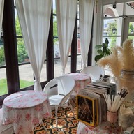 DAYTON  Cafe & Bakery