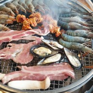 Sunny Shrimp กุ้งกระทะ Buffet กาดทรัพย์ทองคำ