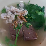 เมนูของร้าน โกโด่ง ต้มเลือดหมูใบตำลึง