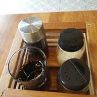 เม้งกี่เป็ดย่าง