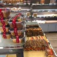 Victory Bakery เสริมมิตรทาวเวอร์​ อโศก