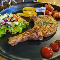 ข้าวเหนียวมะม่วง ตลาดเซฟวันโก