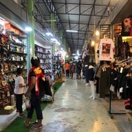 ตลาดโรงเกลือนครนายก