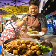 ข้าวขาหมูนายตั้ม อาหารตามสั่ง