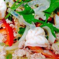 ล้านยำแซ่บซี๊ด