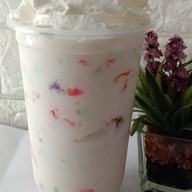 ร้านช่อลดา กาแฟสด-ชานมไข่มุก (ป้ายรถเมลล์ริมทางรถไฟ  แอร์พอตลิงค์ลาดกระบัง)