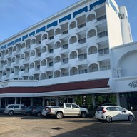 โรงแรมตันหยง