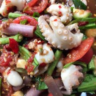 พริก-น้ำปลา หนองไผ่ล้อม