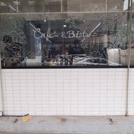 About White Cafe & Bistro