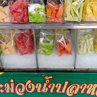 ครัว 2 พี่น้อง ยำแซ่บซี๊ด & ตามสั่ง & ผลไม้ดอง หน้าวัดสำโรง บางกรวย เอาที่สบายใจ