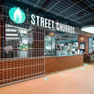 STREET CHURROS CentralWorld ชั้น 6 ( ด้านหน้า ZEN Department Store )