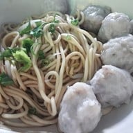 เมนูของร้าน ก๋วยเตี๋ยวลูกชิ้นแคระ เบตง (อาฟะ)