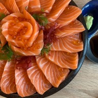 Sheddo Sushi Cottage เลียบคลองประปา แจ้งวัฒนะ