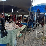 ตลาดยรรยง