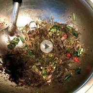 ร้าน ยำกุ้งเต้น Yum Kung Doong Restaurant