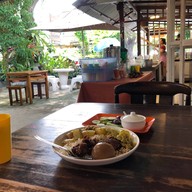 ข้าวแกงลุงเทศ หาดใหญ่