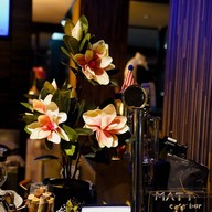 Matt Cafe & Bar