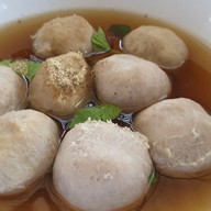 ก๋วยเตี๋ยวลิ้นวัว กม.2