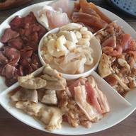 ครัวคุณแม่ หมูกระทะ