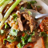 เมนูของร้าน อ้วนข้าวหมูแดง