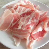 ครัวคุณแม่ หมูกระทะ