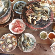 ครัวคุณแม่ หมูกระทะ