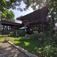 หน้าร้าน Papa'home Rabbit Cafè