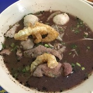 ก๋วยเตี๋ยวเรือธารา เชียงใหม่ (Chiang Mai)