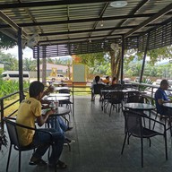 บรรยากาศ 5.00 Coffee