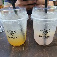 เมนูของร้าน Hangar Cafe'