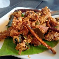 ส้มตำนายทองก้อน