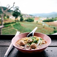 ไร่ผ่อดอย