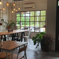 บรรยากาศ Mad Projects