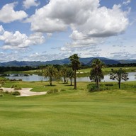 บรรยากาศ Grand Prix Golf Club