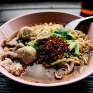 ไร่ผ่อดอย