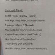 Rosetta Coffee เจริญกรุง