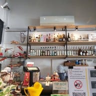 Rosetta Coffee เจริญกรุง