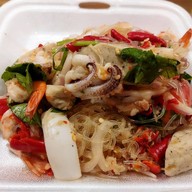 ร้านอร่อยจริง ราม 2 (กะเพราถาดอร่อยจริง)