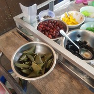 เมนูของร้าน น้ำแข็งใส ท่าดินแดงซอย10