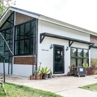 บ้านเพาะรักษ์