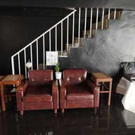บรรยากาศ TWO - โท: bed and cafe