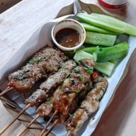 เมนูของร้าน ลาบเสียบ