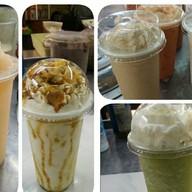 หน่อยนมสด ท่าอิฐ