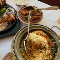 เมนูของร้าน Rang Mahal Rembrandt Hotel