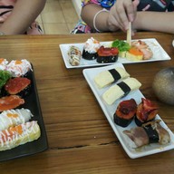 เมนูของร้าน A-Roi รพ.ชลประทาน