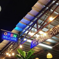 ครัวไทยอีสาน ซอยพหลโยธินซอย1 อนุสาวรีชัย